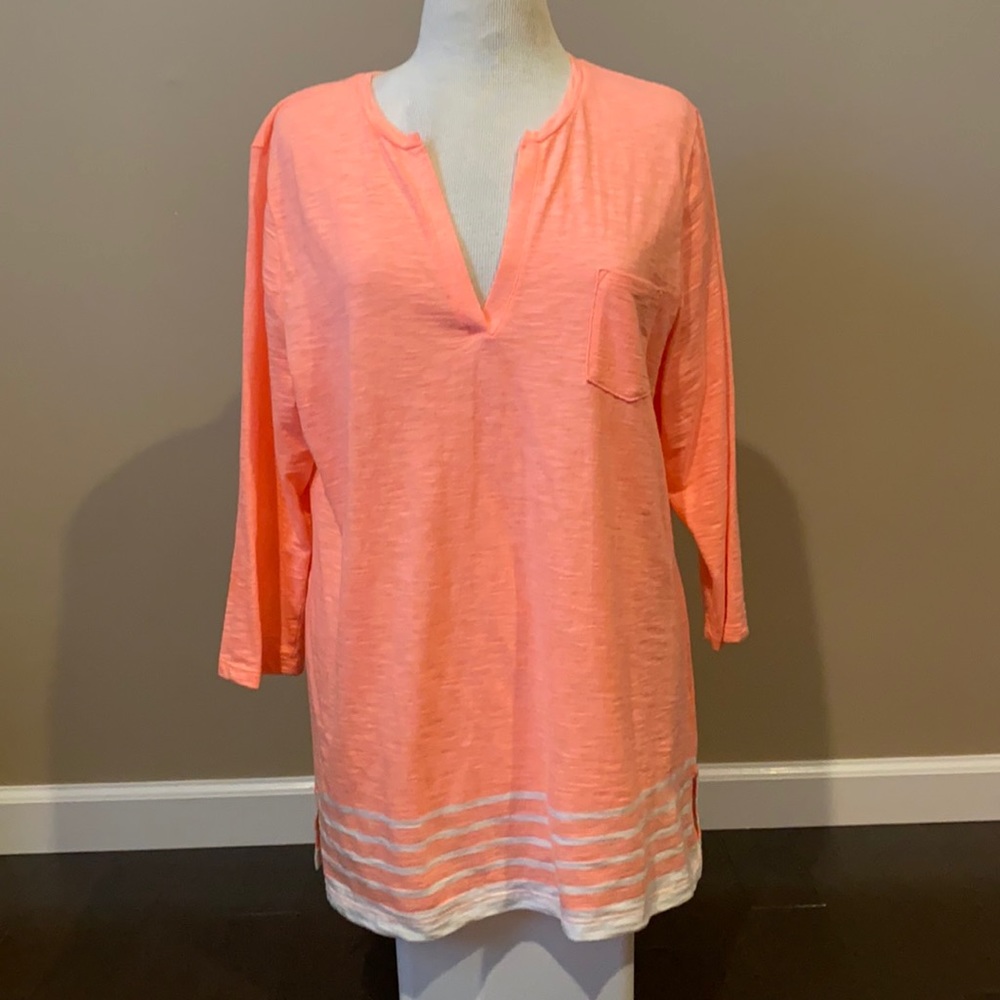 Gap melon colored v-neck coverup/tunic top with pocket & sequin stripes